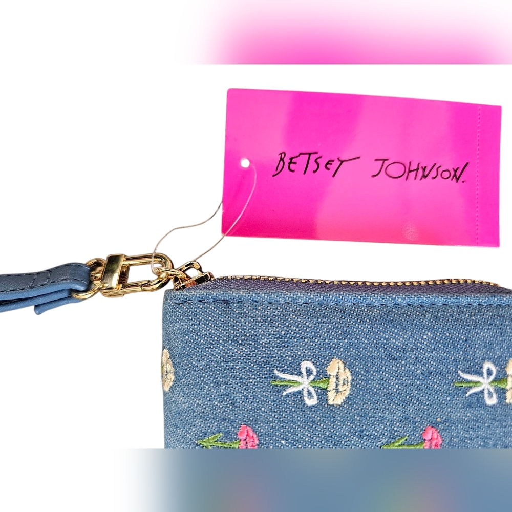 Betsey Johnson Floral Denim Wristlet, New With Tags - Picture 2 of 5